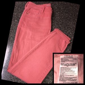 Old Navy Rockstar Mid-Rise Skinny Jean